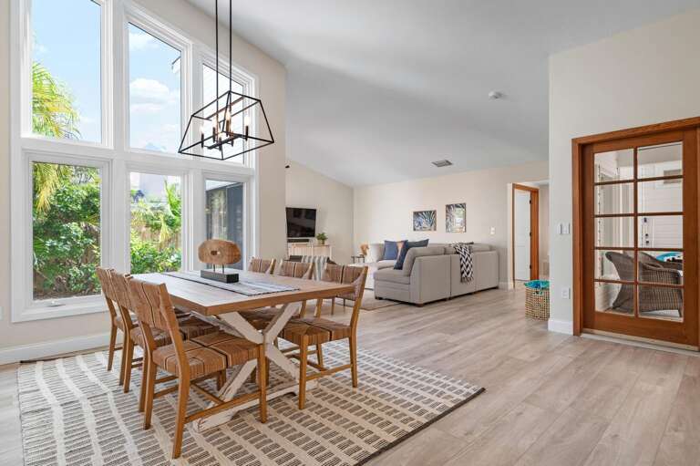 Stay for dessert here while your living room stays one open sightline away.