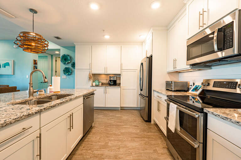 Fill the fridge, fire up the double oven, and cook a real big-group dinner — the kitchen has everything you need.