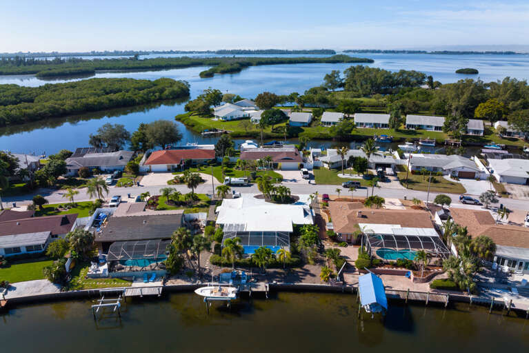 Your canal is part of a connected waterway network that opens straight to the Sarasota bay — no bridges means you can launch and be on open water within minutes.