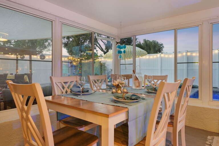 Dinner with a view (and zero bugs) — pull up a chair and pass the wine
