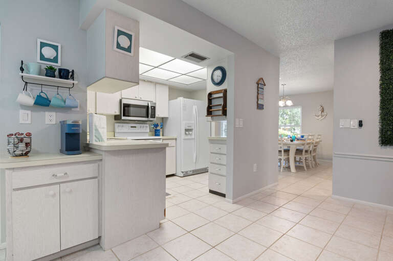 Fully stocked kitchen, with Keurig coffee maker
