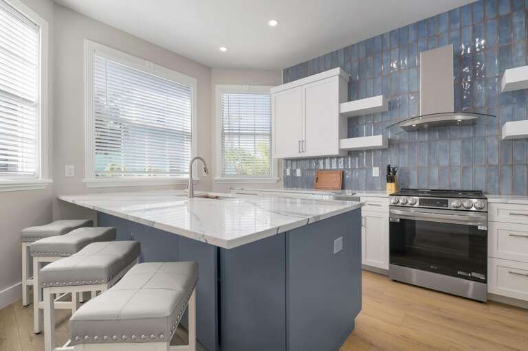 Cook a full dinner or just brew your morning coffee and take it to the pool — the kitchen has everything you need and stays out of your way.