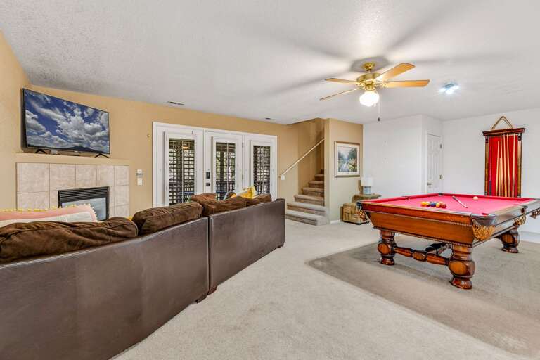 Downstairs game room Downstairs game room