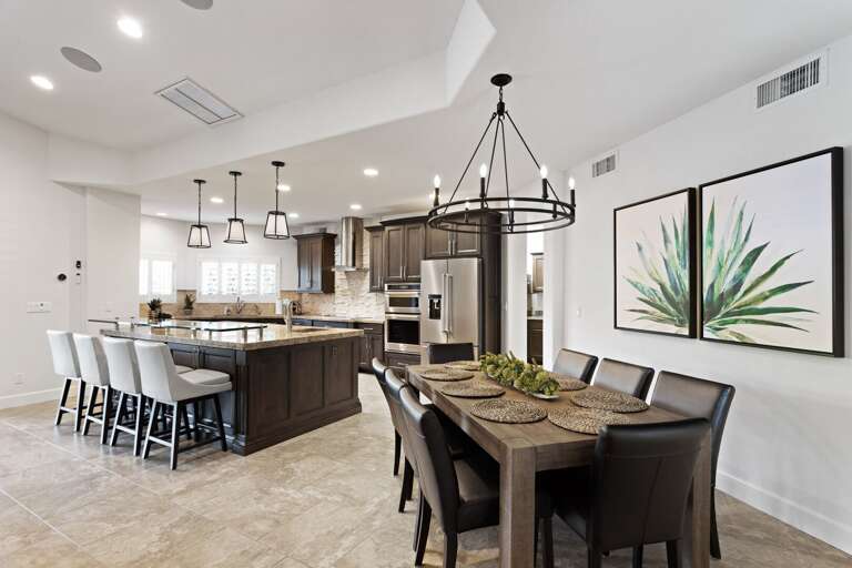 Dining area with Seating for 12