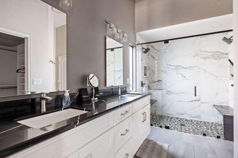 Main Suite Bathroom w/ His & Hers Sinks Main Suite Bathroom w/ His & Hers Sinks