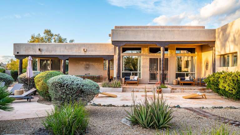 Enjoy the native landscaping. Enjoy the native landscaping.