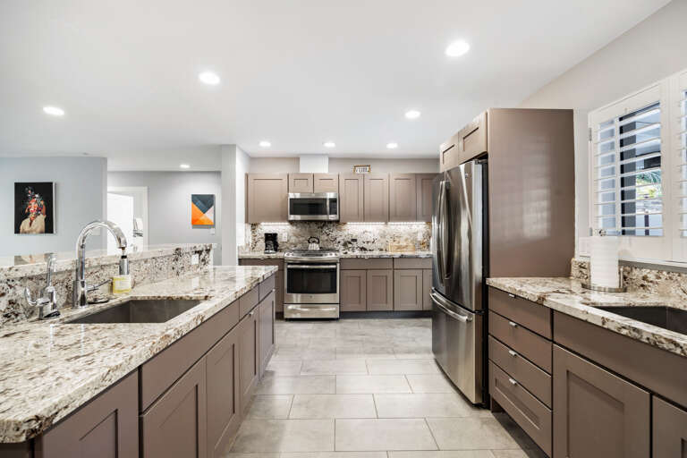 Fully Equipped Kitchen Fully Equipped Kitchen