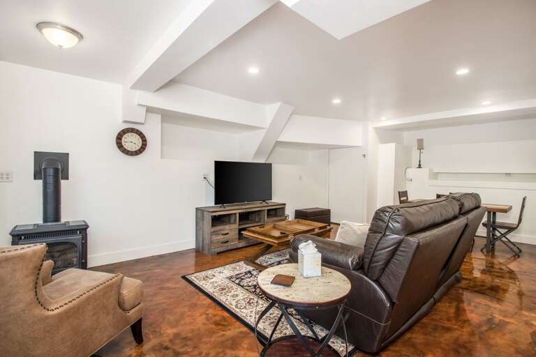 Spacious living area Spacious living area