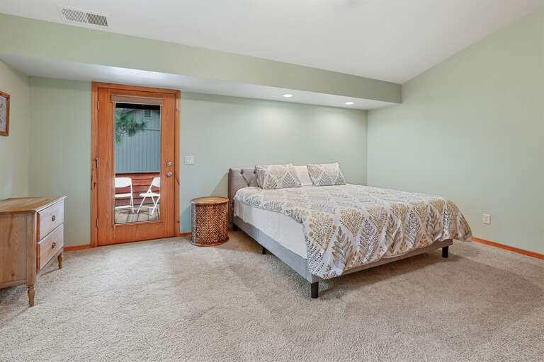 MASTER BEDROOM: King bed and Full-size sleeper sofa accommodating up to 4 guests, large private balcony with seating, Smart TV, and en suite with a jacuzzi tub, dual vanities, and walk-in shower. MASTER BEDROOM: King bed and Full-size sleeper sofa accommodating up to 4 guests, large private balcony with seating, Smart TV, and en suite with a jacuzzi tub, dual vanities, and walk-in shower.