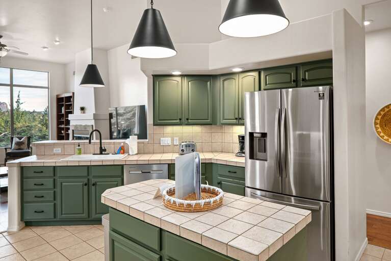 Fully Equipped Kitchen Fully Equipped Kitchen