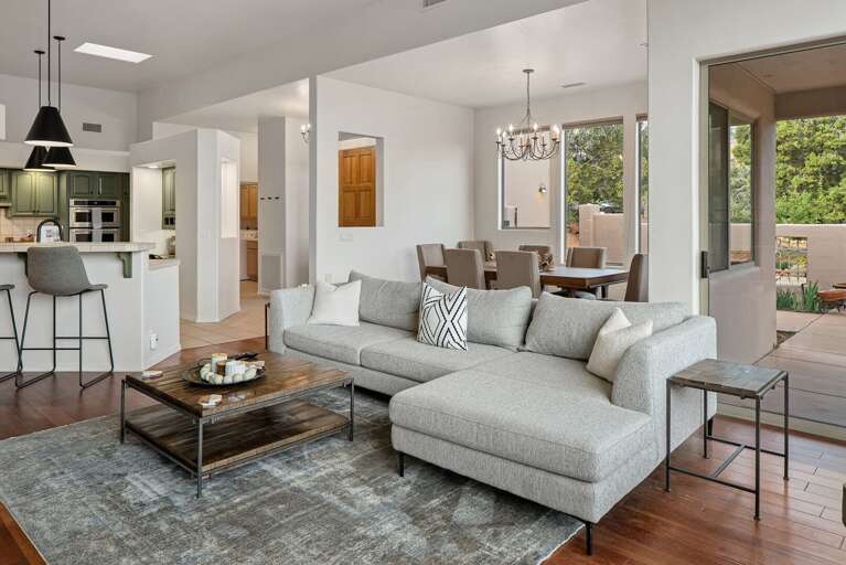 Living Area Living Area