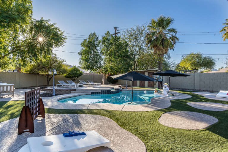 Welcome to Casalina! Backyard full of fun and sunshine! Welcome to Casalina! Backyard full of fun and sunshine!