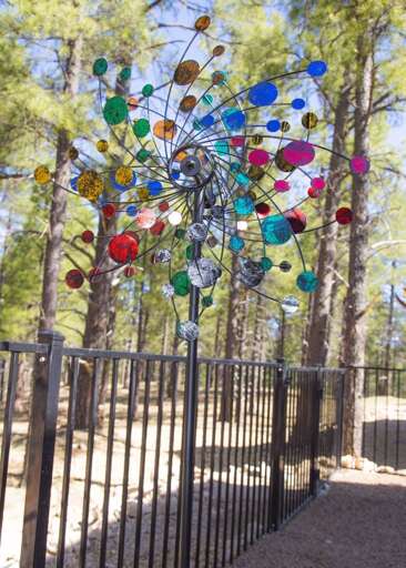 Located just 3 miles from Downtown Flagstaff, 20 minutes to Snowbowl, and 1.5 hours to the Grand Canyon, it's the perfect base for family adventures