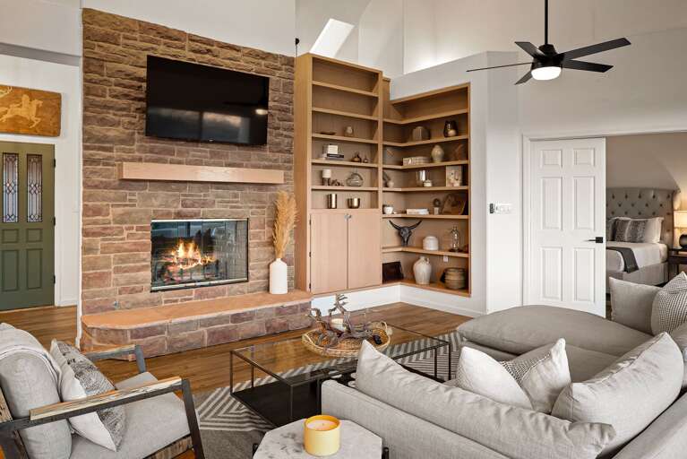 Living Area Living Area