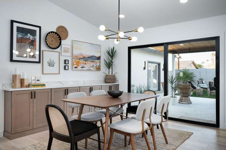 Dining room table that seats 6. Dining room table that seats 6.