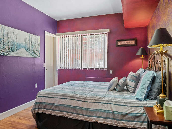 Bedroom 4 - 2nd Floor: Guest Bedroom with Queen bed. Bedroom 4 - 2nd Floor: Guest Bedroom with Queen bed.