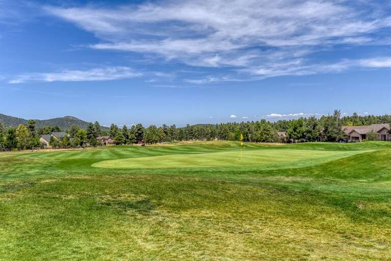 The Elephant Rocks Golf Course is just a 5-minute drive from this home.