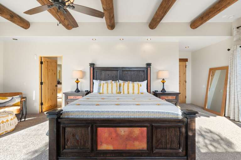 Bedroom 1 (Master en-suite): For added flexibility, a child's playpen and memory foam twin platform bed are available in the walk-in closet. Bedroom 1 (Master en-suite): For added flexibility, a child's playpen and memory foam twin platform bed are available in the walk-in closet.