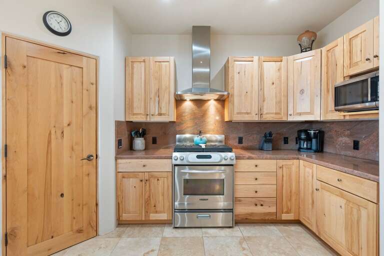 Fully Equipped Chef's Kitchen: Perfect for group meals with all the essentials and appliances you'll need. Fully Equipped Chef's Kitchen: Perfect for group meals with all the essentials and appliances you'll need.