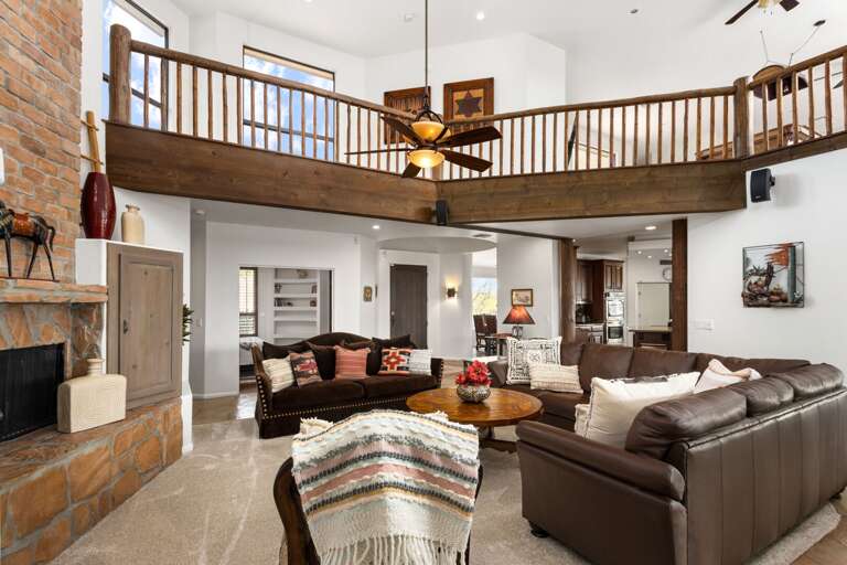 Living Area Living Area