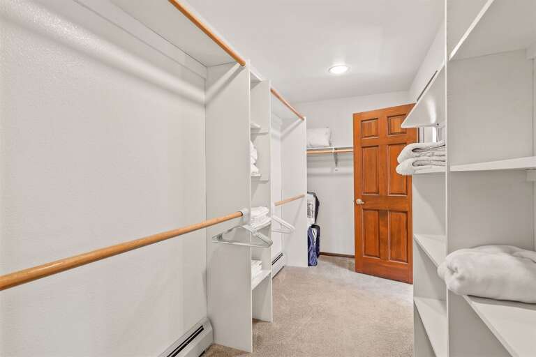 Primary Suite (Bedroom 1): Spacious room with a King bed, Crib, a very large walk-in closet and an oversized tiled walk-in shower, and a jacuzzi tub in the private en-suite bathroom. Primary Suite (Bedroom 1): Spacious room with a King bed, Crib, a very large walk-in closet and an oversized tiled walk-in shower, and a jacuzzi tub in the private en-suite bathroom.