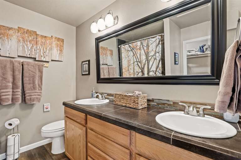 1st Floor - Master Bedroom 1: King Bed, private bathroom, a balcony with stunning mountain views, electric fireplace and a dedicated workspace. 1st Floor - Master Bedroom 1: King Bed, private bathroom, a balcony with stunning mountain views, electric fireplace and a dedicated workspace.