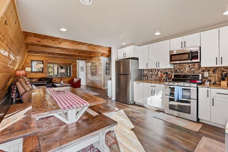 More than just a cabin, this space is thoughtfully designed for making lasting memories with loved ones—a true haven of coziness. More than just a cabin, this space is thoughtfully designed for making lasting memories with loved ones—a true haven of coziness.