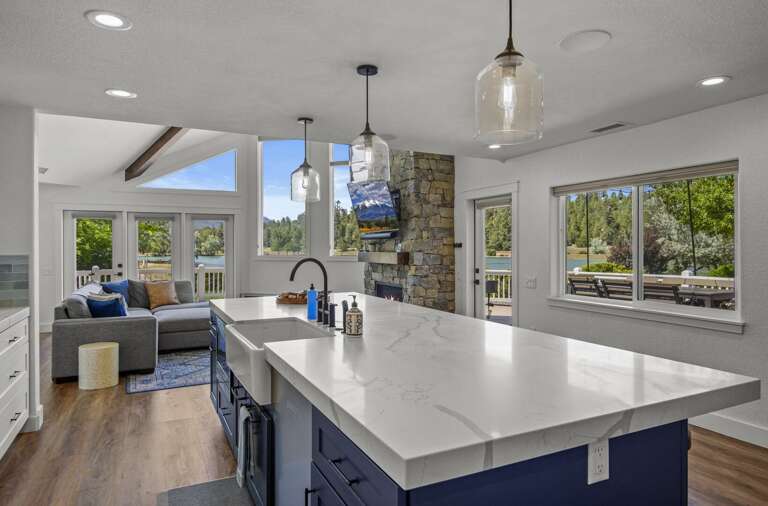 Channel your inner chef in a fully equipped, state-of-the-art kitchen. Channel your inner chef in a fully equipped, state-of-the-art kitchen.