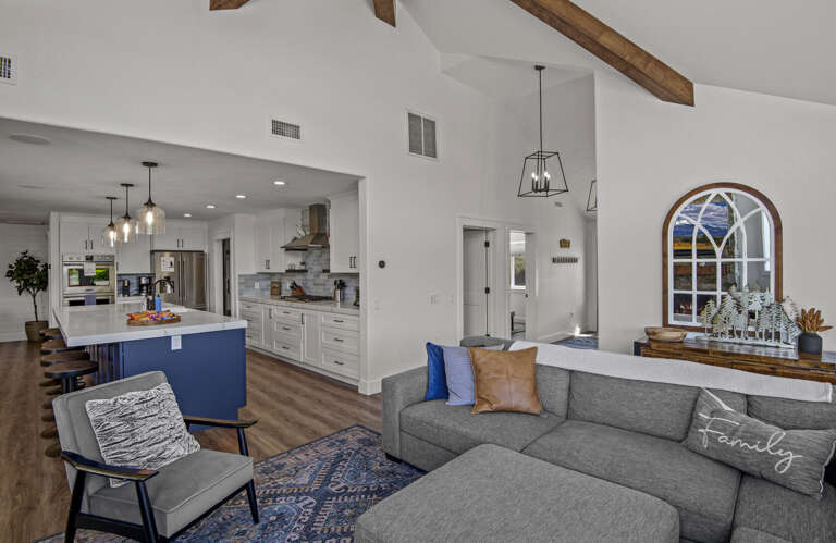 Perfect for hosting, movie nights, or simply unwinding, this space is made for relaxation. Perfect for hosting, movie nights, or simply unwinding, this space is made for relaxation.