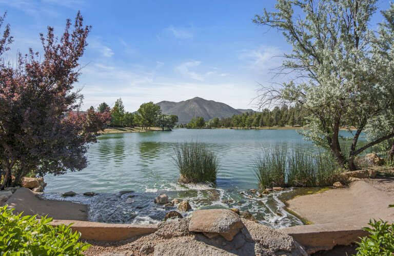 Situated in the beautiful Walnut Meadows community, Mountain Lake Views is a gateway to adventure! Situated in the beautiful Walnut Meadows community, Mountain Lake Views is a gateway to adventure!