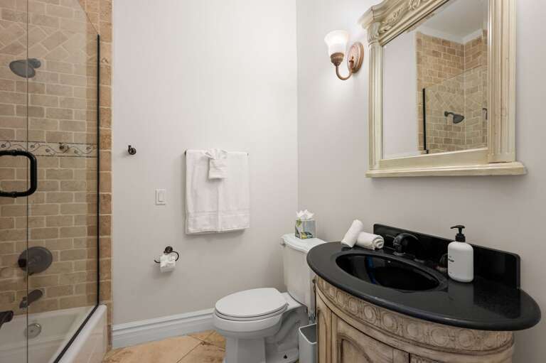 Ensuite bathroom Ensuite bathroom