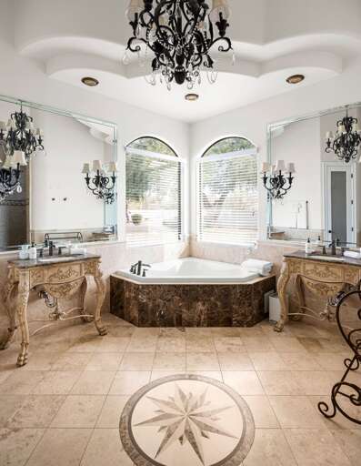 Master bathroom Master bathroom