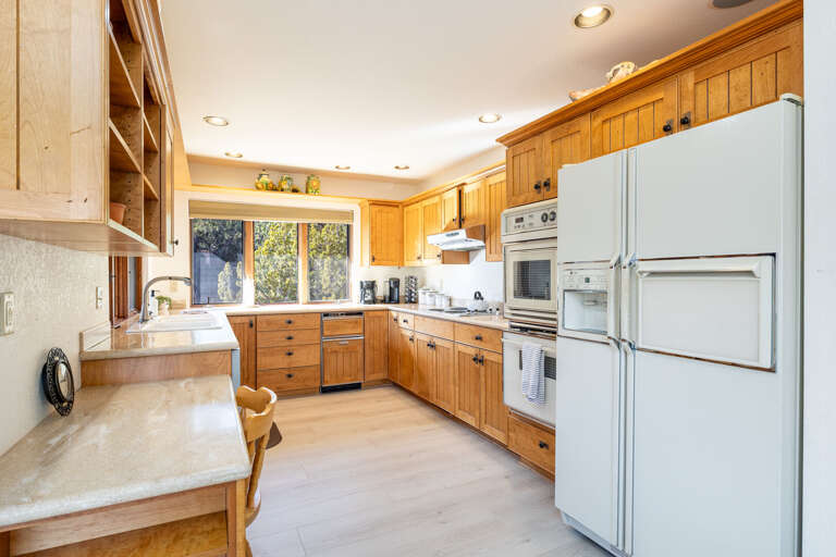 Cooking and dining have never been easier—or more stunning. Cooking and dining have never been easier—or more stunning.