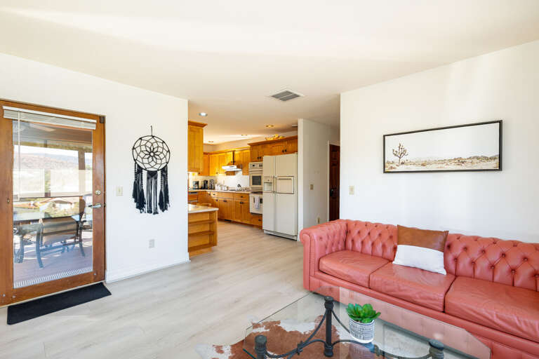 Two separate living areas to spread out Two separate living areas to spread out