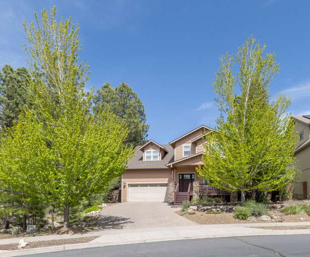 Nearby, explore mountain trails and forest scenery perfect for hiking and biking. Nearby, explore mountain trails and forest scenery perfect for hiking and biking.