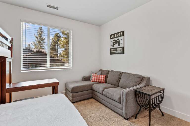 2nd Floor - Bedroom 4: Twin-over-Full bunk bed and cozy couch—perfect for the kids! 2nd Floor - Bedroom 4: Twin-over-Full bunk bed and cozy couch—perfect for the kids!