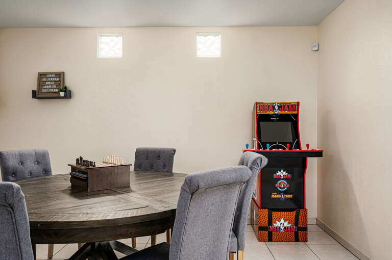 NBA Jam and plenty other games available! NBA Jam and plenty other games available!