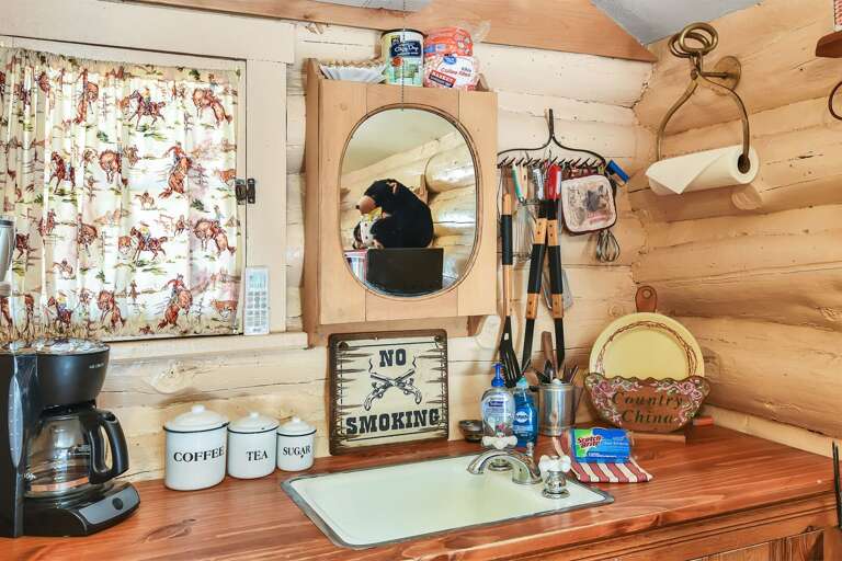 Well-Stocked Kitchenette: Mini fridge, toaster oven, microwave and coffee maker.