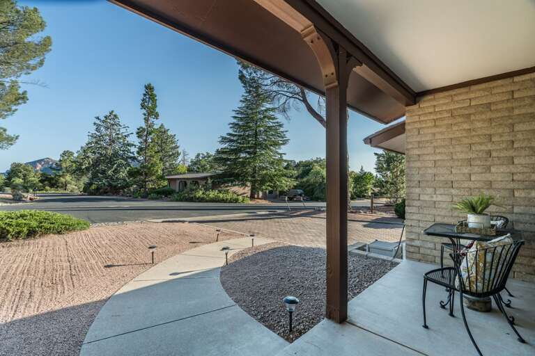 Walkway to front door Walkway to front door