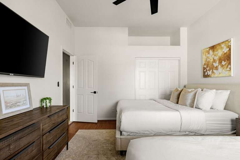 Bedroom w/ 2 Queen Beds & TV