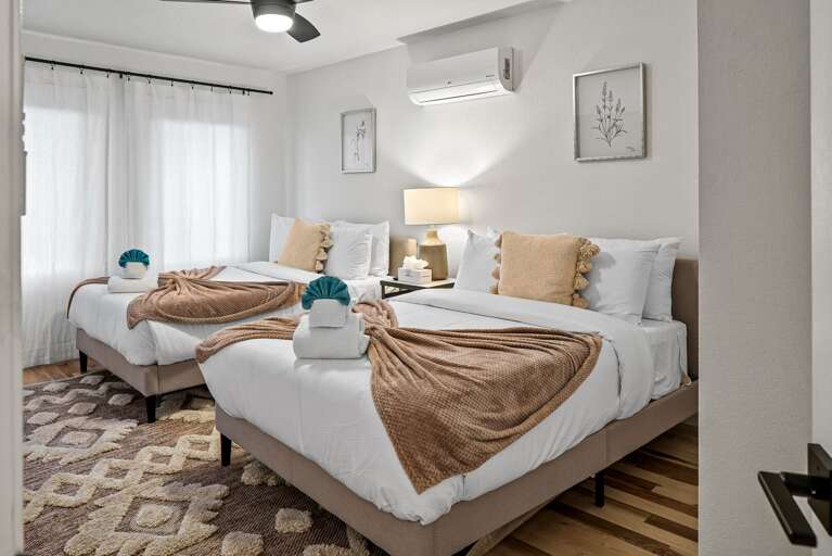 Bedroom Two w/ 2 Queen Beds Bedroom Two w/ 2 Queen Beds