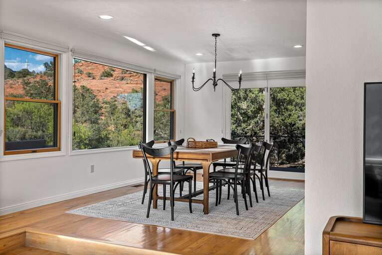 Dining Area w/ Neighboring Views Dining Area w/ Neighboring Views
