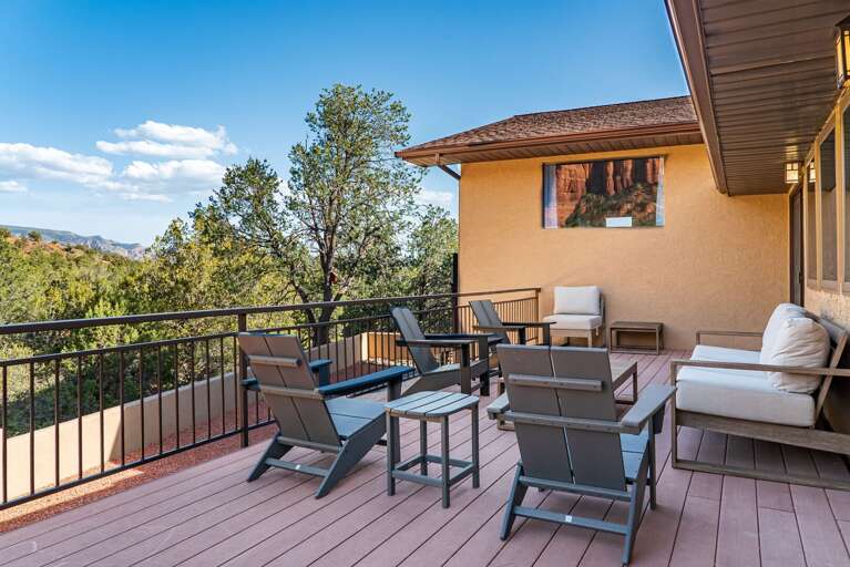 Outdoor Seating Area Outdoor Seating Area