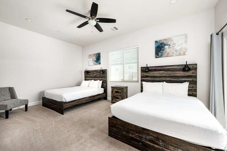 Bedroom 1 has 2 Queen beds with Ensuite bathroom Bedroom 1 has 2 Queen beds with Ensuite bathroom