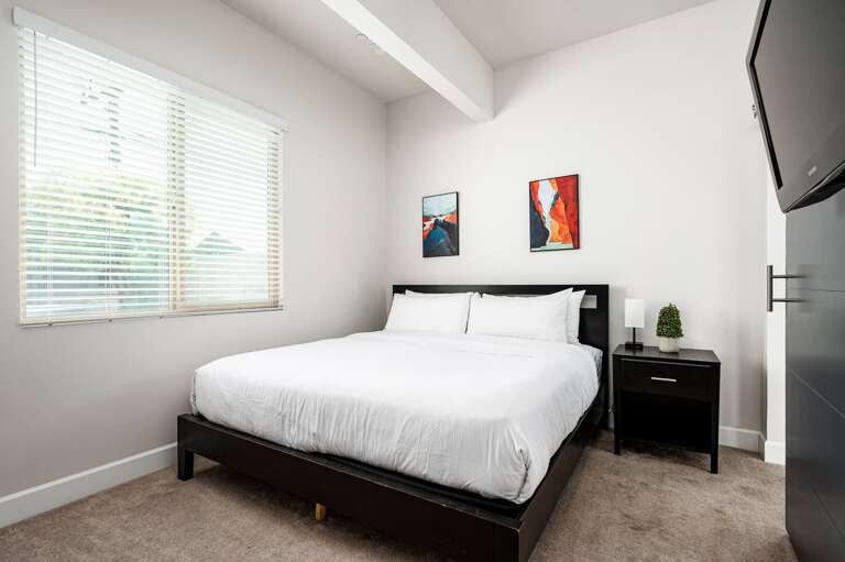 Bedroom 2 with King and Ensuite bathroom Bedroom 2 with King and Ensuite bathroom