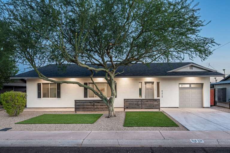 Located in a great neighborhood of Scottsdale. You'll be near a variety of entertainment, shopping, and more. Located in a great neighborhood of Scottsdale. You'll be near a variety of entertainment, shopping, and more.