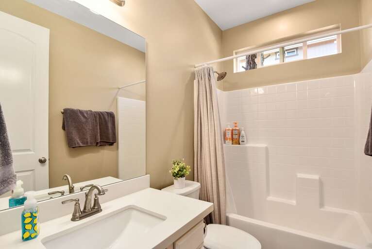 Bathroom 2 Bathroom 2