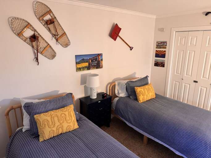Bedroom 3 with (2) twin size beds Bedroom 3 with (2) twin size beds