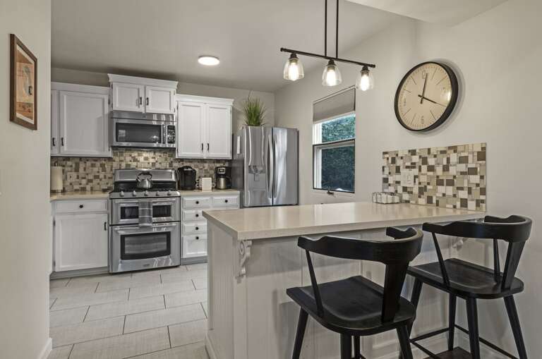 Modern kitchen and barstool seats for 2. Modern kitchen and barstool seats for 2.