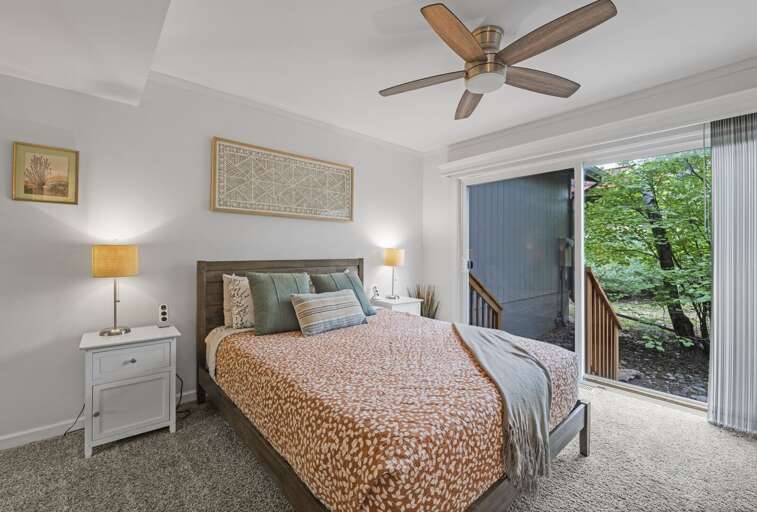 Primary bedroom with Queen size bed. Primary bedroom with Queen size bed.